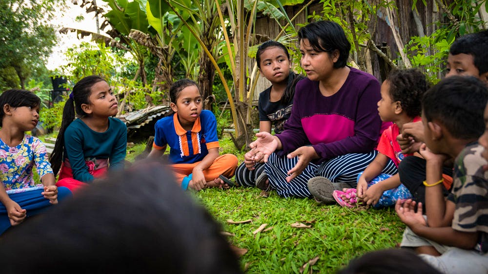 دهکده اسلی دویستمین سالگرد را جشن گرفت
