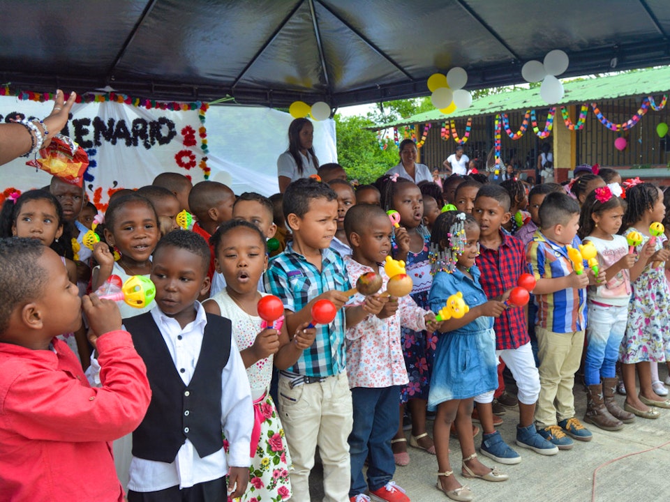 Celebración del bicentenario en escuela bahá’í 