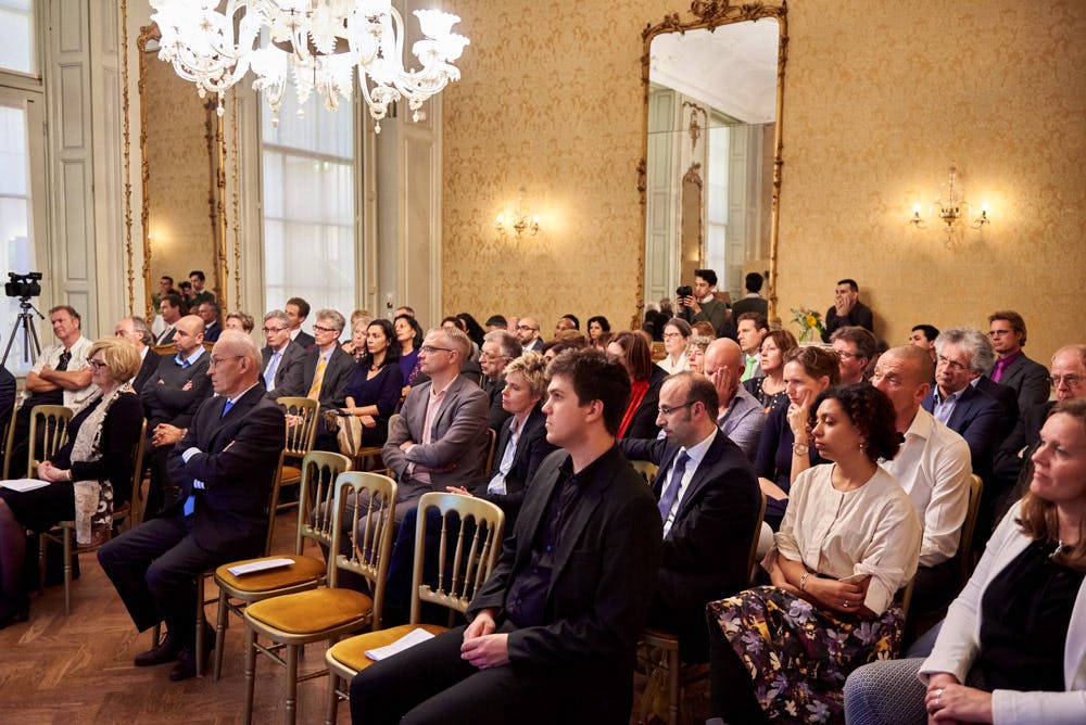 جشن‌های دویستمین سالگرد در انجمن هنری لاهه در هلند 