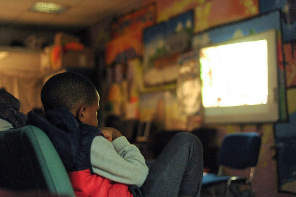 کلاسهای کودکان، برنامه‌های شاد موسیقی را برای برگزاری جشنها آماده می‌کنند