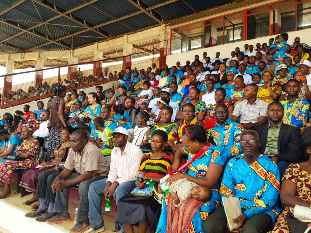 هزاران نفر در لوبومباشی در جشن‌های سالگرد شرکت کردند